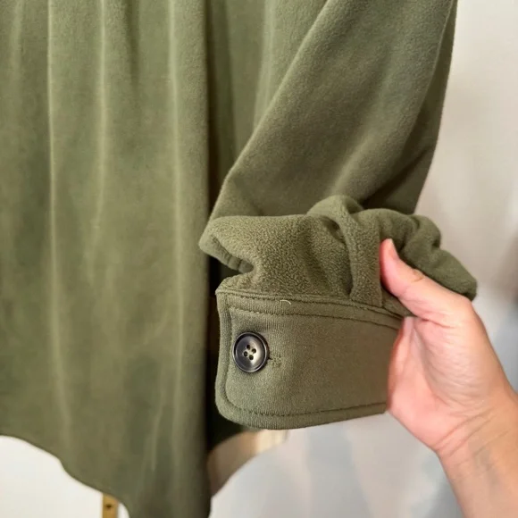 BIBI Two-Tone Green and Cream Button-Up Jacket - Picture 7 of 8